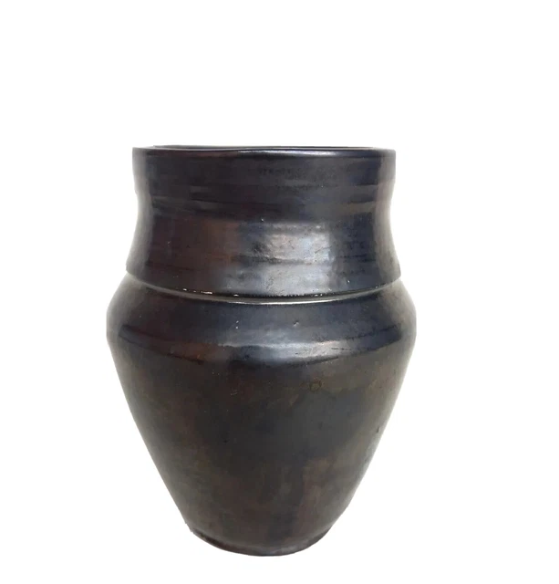 Petit Vase En Ceramique Noire Dlg Chambost Capron Jouve Elchinger