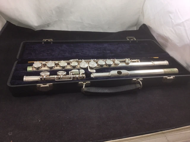 Artley 18-0 Flute - Made in the USA With Case