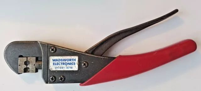 Outil de sertissage électronique Wadsworth 01-941-4716 avec matrice XH et XA
