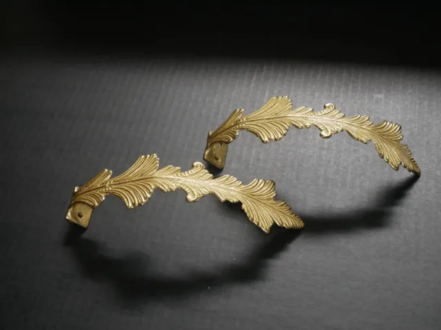 Solid Brass Tiebacks gold color leaf design Levolor Drapery Accents Antique Pair