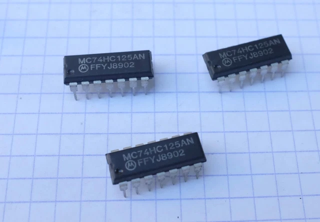 Circuit Intégré Motorola MC14012BCP - Lot De 2, DIP-14, Neuf Dans Emballage D'origine