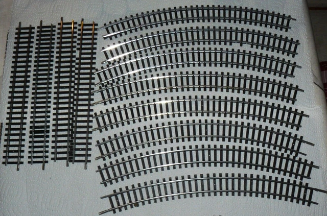 Hornby R606 Lot de 4 pièces de rail courbe 2ème rayon HO & OO Modèle Train Blister HT8301