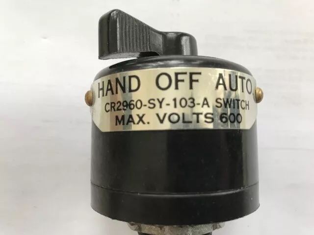 GE, CR2960-SY-103-A, 600V, 3 positions Rotary Switch, Hand-Off-Auto, New