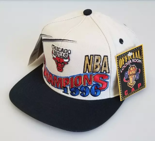 Fake Logo Athletic 1997 NBA Chicago Bulls Champions Snapback Hat - Black