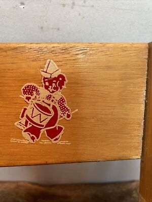 Vintage wooden child’s stepstool/chair “see I can sit & stand by myself“So Cool 9