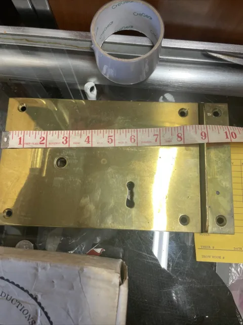 Bright Brass Door Lock   Plate Heavy Duty No Key Missing Some Screws As Is