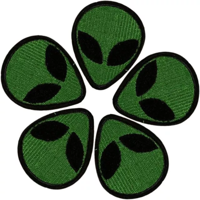 10PCS Green Alien Head Embroidered Patch  Funny Patches Clothes UFO  DIY