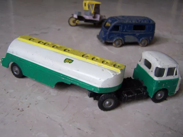 Lot Cij Camion Citerne Bp  Renault 1000 Kgs Goelette Ford T