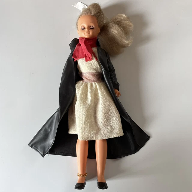 Poupée Mannequin ancienne Betsie Bella 55cm