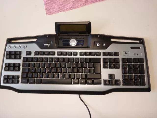 Logitech G15 Tastatur mit Display und programmierbaren Tasten