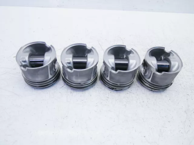 4x Kolben für BMW 3er E90 E91 E92 E93 1er E87 2,0 D N47D20C 0840BB 2