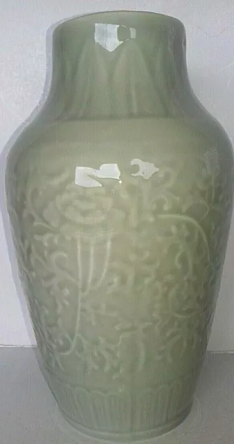 Vase en porcelaine, glaçure céladon, décor lotus, Longquan, Chine, Asie 3