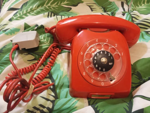 Antique L. M. Ericsson Taxen Eiffel Tower Desktop Telephone w Red Butt –  ScandinaviAntique