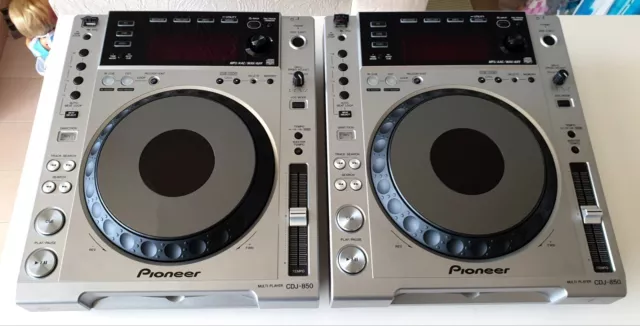 Pioneer CDJ-850 / Coppia lettori CD e Pennine USB colore Argento