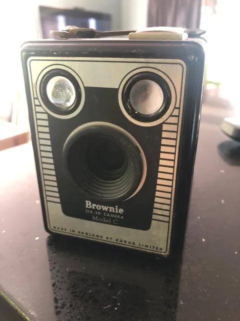 Vintage Six-20 Brownie C Camera Made By Kodak - 1940's 50's era