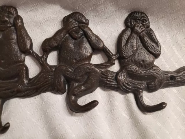 See Speak Hear No Evil Monkeys Triple Key Rack Hooks Cast Iron Wall Decor 2