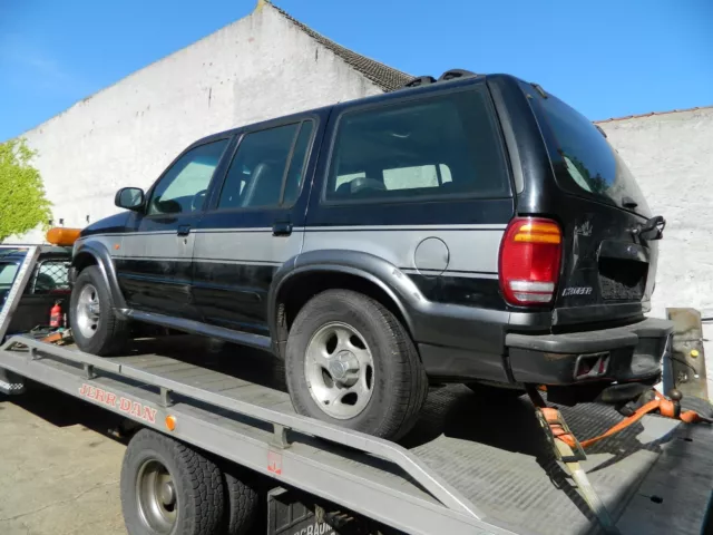 1999 FORD EXPLORER zum Neuaufbau/Verwertung-Tausch/Inzahlungnahme US-Car möglich