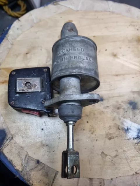 classic mini master cylinder  .75" bore new old stock