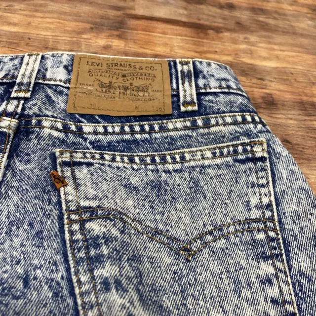 Vtg Levi’s Orange Tab Light Wash Distressed Jeans Made in the USA Size 32X30