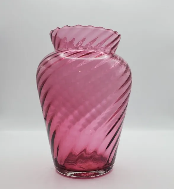 Vintage Pilgrim Cranberry Glass Optic Glass Vase Red Pink Swirl Ruffle Glass ~6"