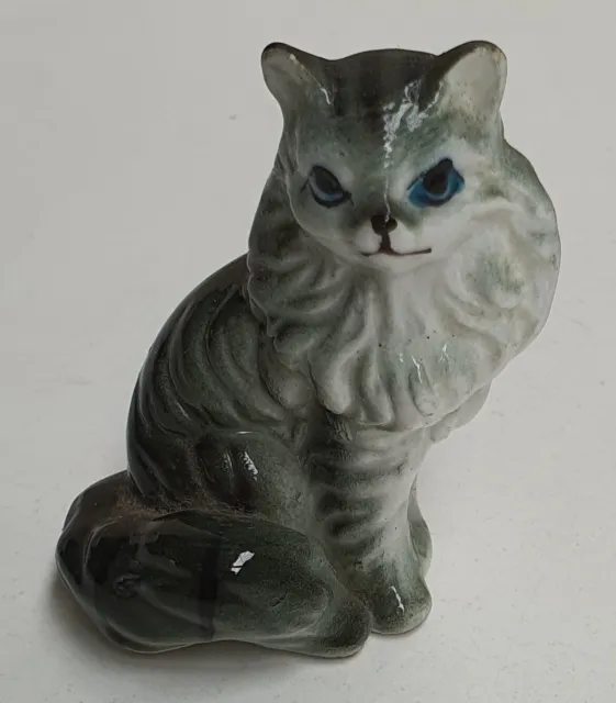 Vintage Ceramic Miniature Grey Persian Cat with Blue Eyes 5.5cm Tall