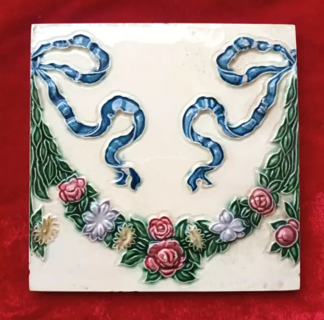 1 Piece Old Art Deco Flower Design Embossed Majolica Ceramic Tiles Japan 0416