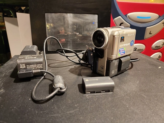 Caméscope Sharp VL-NZ50 MiniDV – Fonctionne – Occasion