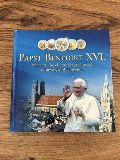 Papst Benedikt XVI Goldrelief - Prägungen 5 Medaillen Stationen Seines Lebens