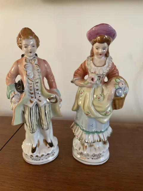 Vintage Pair OCCUPIED JAPAN VINTAGE MAN AND WOMAN COLONIAL PORCELAIN FIGURINE