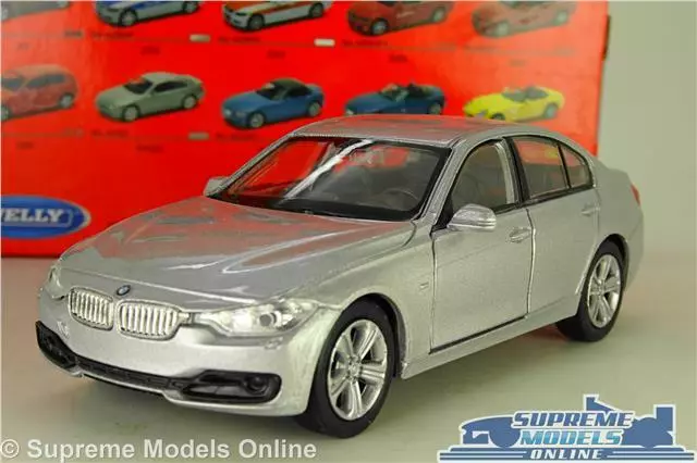 BMW 3 SERIES 335i MODEL CAR SILVER SALOON 1:38 SCALE THREE WELLY NEX K8