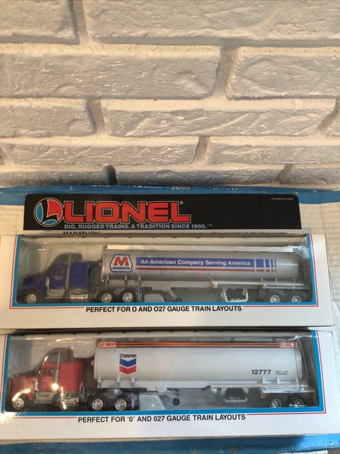 Lot of 2 Lionel Tractor and Tanker - 6-12777 & 6-12869 Lot of 2 Lionel Tractor and Tanker - 6-12777 & 6-12869