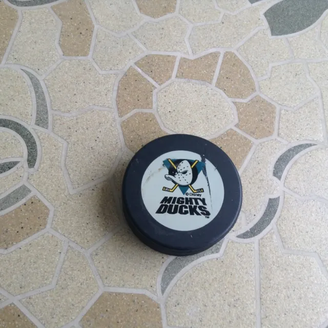  Mighty Ducks Official Game Puck 