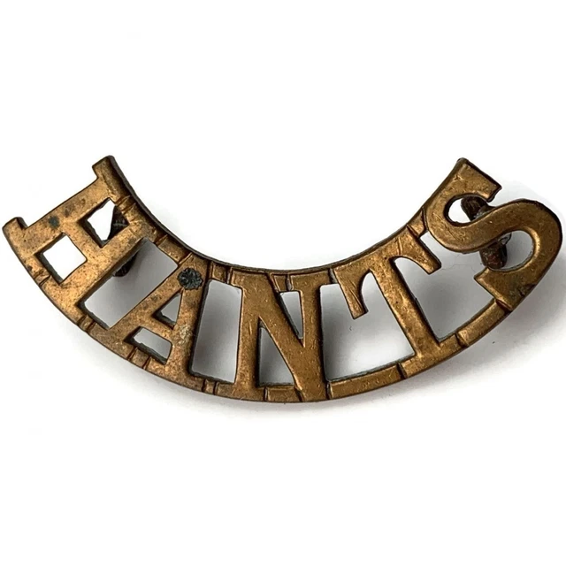 Original Hampshire Regiment (Royal) Shoulder Title Badge