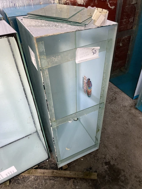 large glass fish tank no lid 123cm