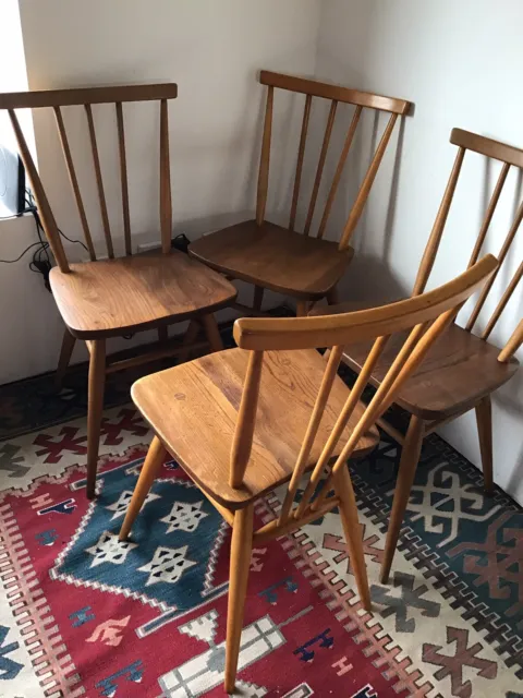 Set Of 4 Ercol mid century vintage retro stick back blonde 391 chairs