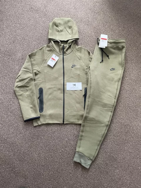 Nike tech fleece tracksuit green sales