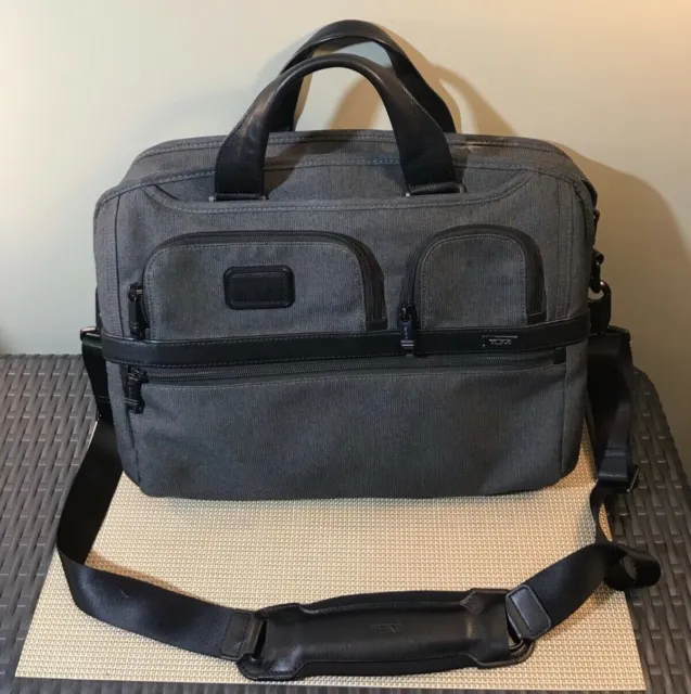 Tumi Alpha 2 T-Pass Laptop Brief Slim Pewter Gray Black Leather 26516AT2 - READ
