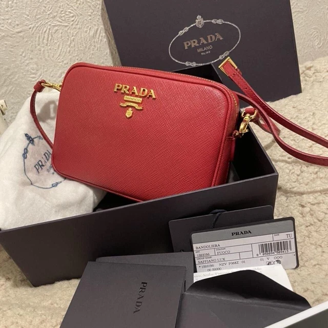Prada saffiano camera outlet bag