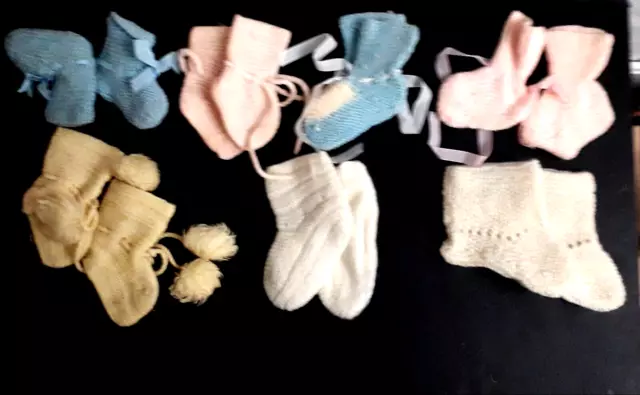 lot de 7 paires  DE CHAUSSONS BEBE   VINTAGE tricotés main (layette)