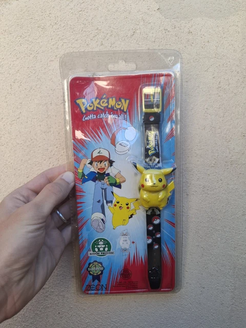 Pokémon Pikachu POK3159 Wall Clock Red
