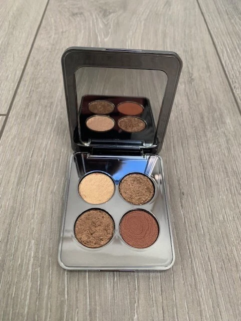 Dispenser di fazzoletti da bagno elegante e contemporaneo con finitura