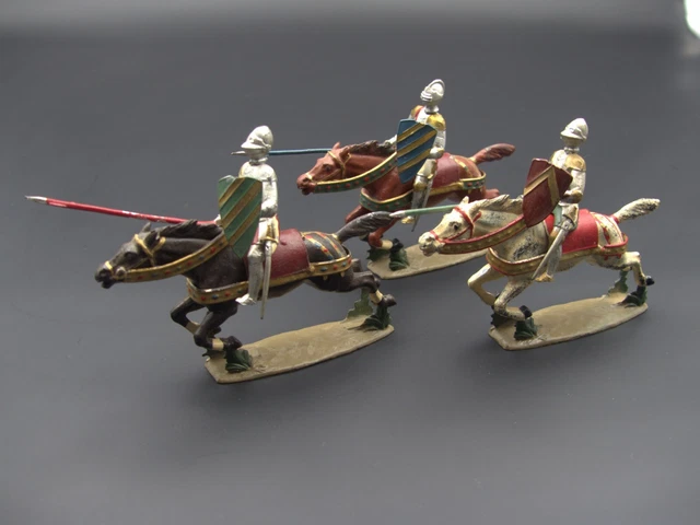 Figurines Plomb CBG-Mignot - 3 Artilleurs à Cheval - Avant 1950 - Lot De 2