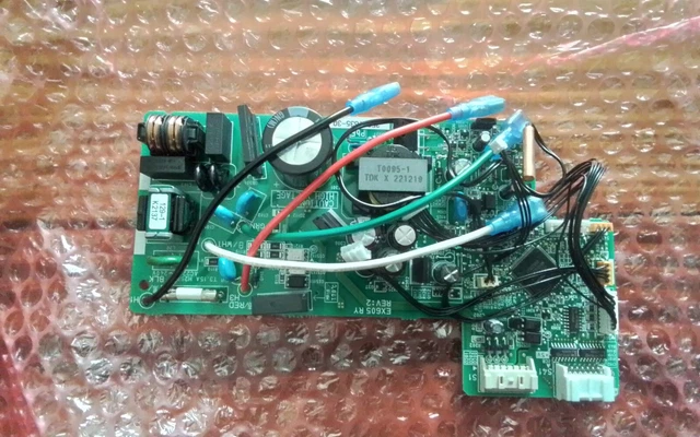 Carte PCB Daikin EB12001E – Neuve Sans Boîte
