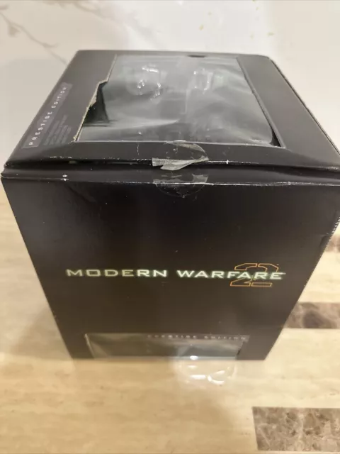 Call of Duty Modern Warfare 2 Prestige Edition - Xbox 360 Night Vision Art Book