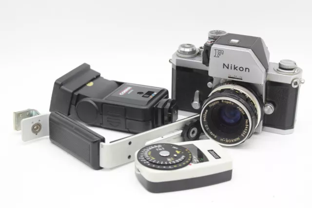 V Vintage Nikon F 35mm Film SLR Camera W/ Nippon Kogaku Nikkor-H 50mm 2.0 Lens