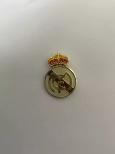 Real Madrid Football Soccer Club Crest Enamel Pin Badge Spain