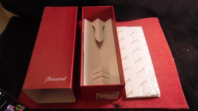 Coffret Vide Baccarat – Mousse Intérieure Pour 2 Verres – Rouge – France – Occasion