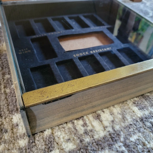 VINTAGE TIMEX WATCH COUNTERTOP STORE DISPLAY CASE Wrist WATCHES New