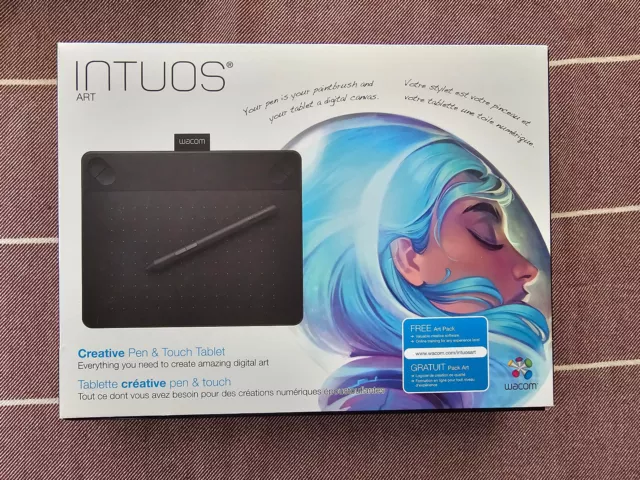 Wacom Black Small Intuos Digital Art Creative Pen and Touch Tablet CTH-490 USB