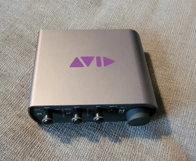 AVID Mbox Mini USB Audio Recording Interface (Interface Only)